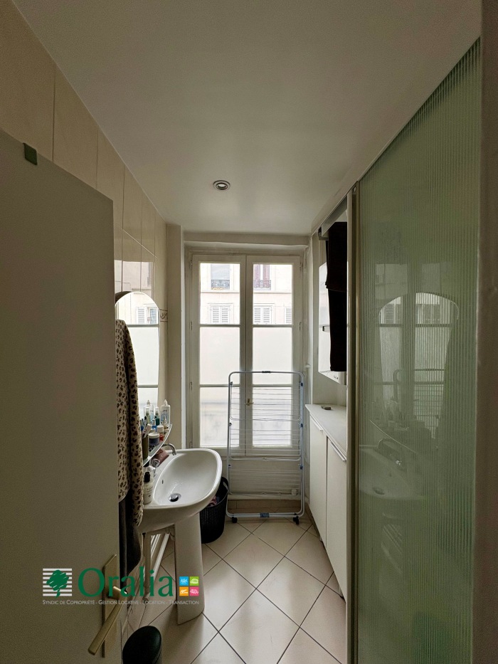 Image 6 sur 6 - Appartement  ·  Location · Paris (75012) · 2 pièces · 47m²