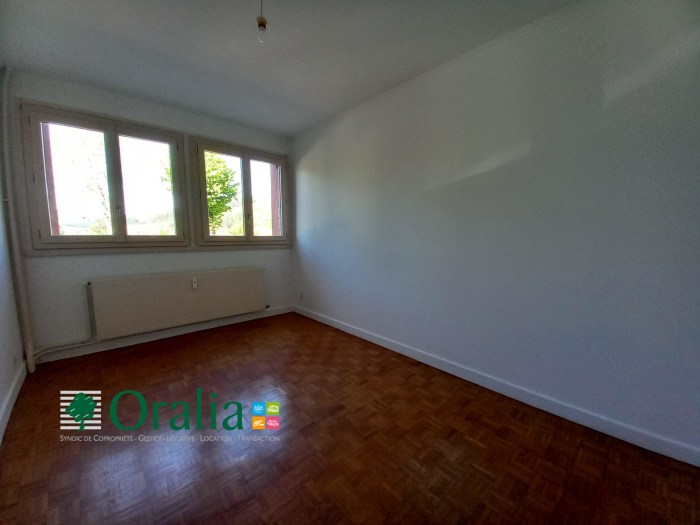 Image 8 sur 11 - Appartement  ·  Location · Tarare (69170) · 3 pièces · 69m²