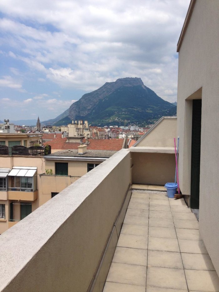 Image 7 sur 8 - Appartement  ·  Location · Grenoble (38000) · 1 pièce · 23m²