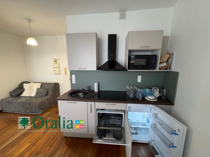 Image 5 sur 10 - Appartement  ·  Location · Suresnes (92150) · 2 pièces · 29m²