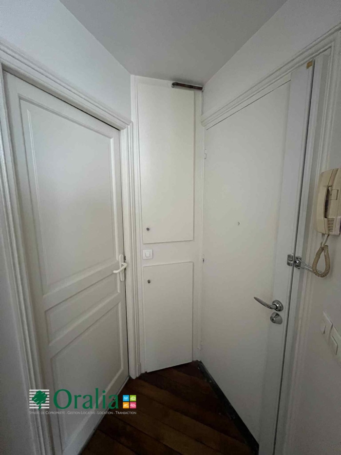 Image 17 sur 19 - Appartement  ·  Location · Paris (75005) · 2 pièces · 46m²