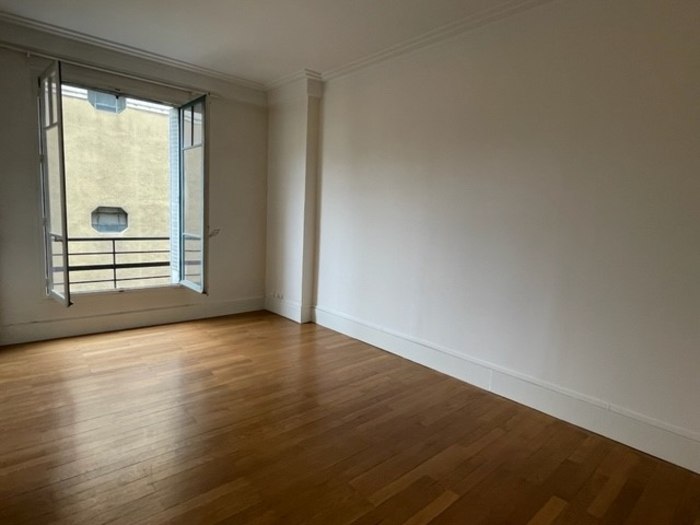 Image 9 sur 12 - Appartement  ·  Location · Grenoble (38000) · 3 pièces · 78m²