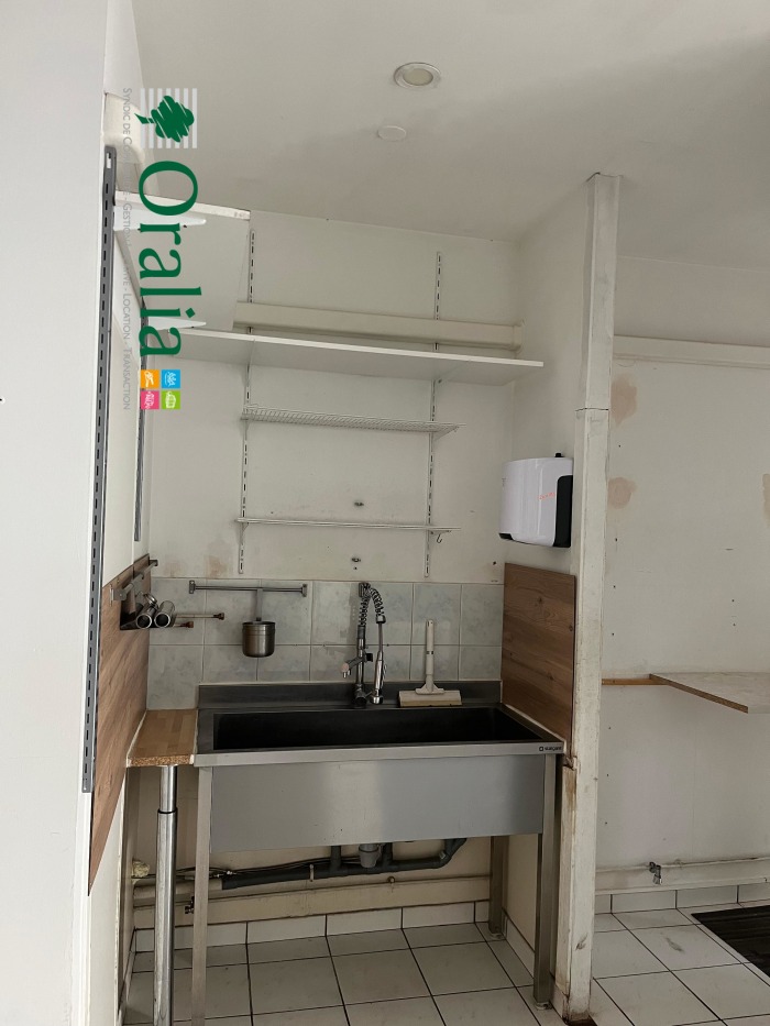 Image 7 sur 8 - Local commercial  ·  Location · Lyon (69003) · 64m²