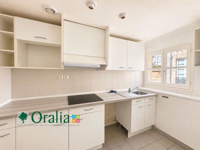 Image 4 sur 13 - Appartement  ·  Location · Bordeaux (33000) · 3 pièces · 69m²