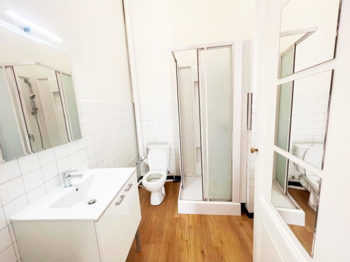 Image 10 sur 11 - Appartement  ·  Location · Bordeaux (33000) · 2 pièces · 47m²