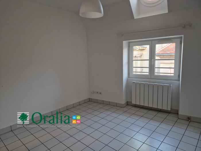 Image 3 sur 9 - Appartement  ·  Location · Dijon (21000) · 2 pièces · 28m²