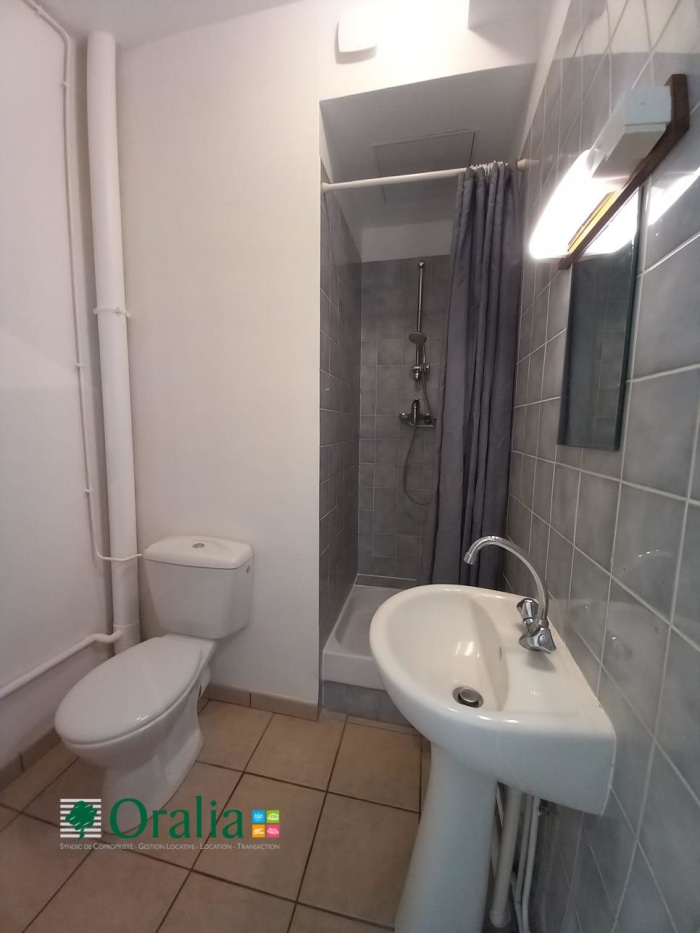 Image 9 sur 9 - Appartement  ·  Location · L'arbresle (69210) · 1 pièce · 27m²