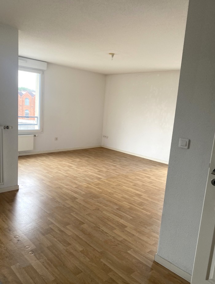 Image 3 sur 9 - Appartement  ·  Location · Mulhouse (68100) · 4 pièces · 74m²