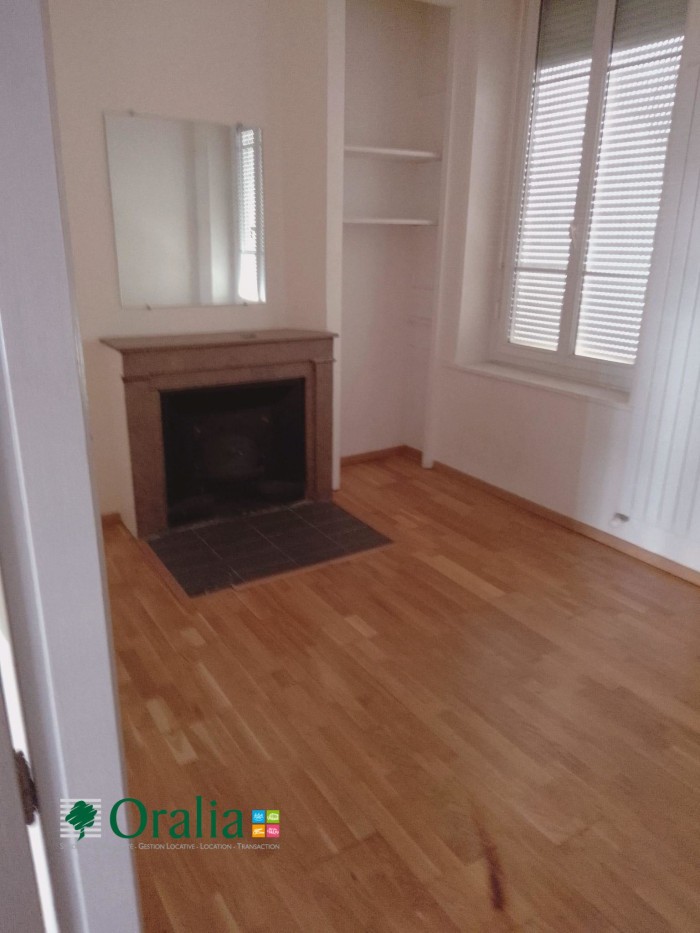 Image 3 sur 7 - Appartement  ·  Location · Villeurbanne (69100) · 3 pièces · 59m²