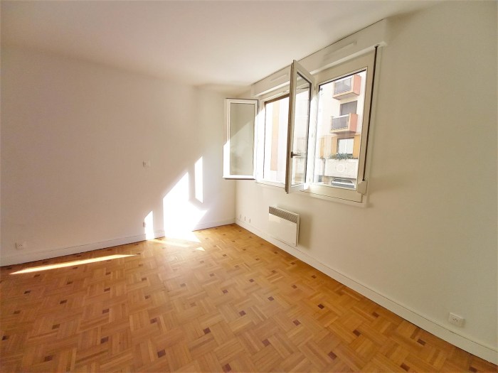 Image 1 sur 18 - Appartement  ·  Location · Lyon (69006) · 1 pièce · 19m²