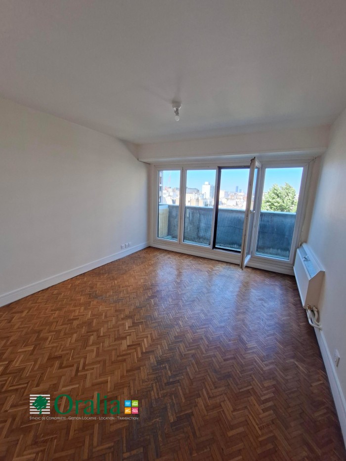 Image 1 sur 1 - Appartement  ·  Location · Paris (75011) · 2 pièces · 48m²