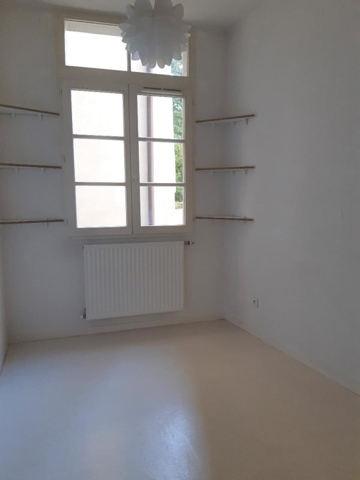 Image 8 sur 13 - Appartement  ·  Location · Grenoble (38000) · 4 pièces · 76m²