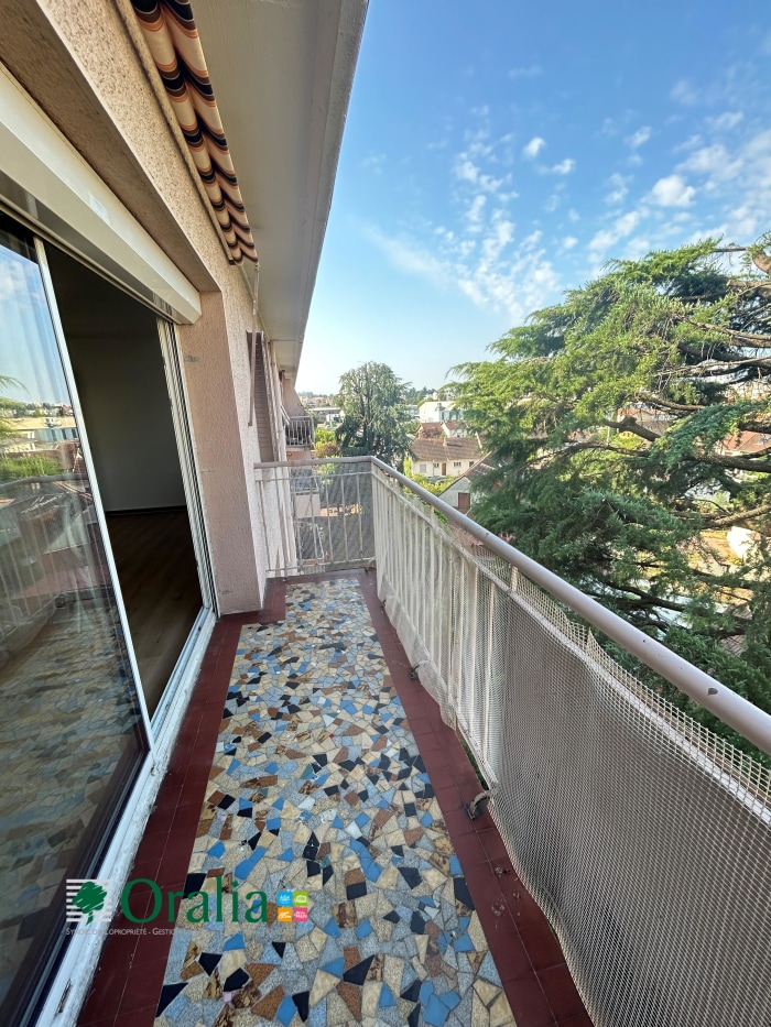 Image 5 sur 14 - Appartement  ·  Location · Villeurbanne (69100) · 3 pièces · 69m²