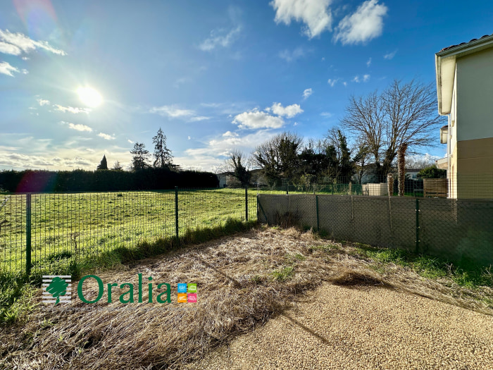 Image 12 sur 14 - Maison  ·  Location · Toulenne (33210) · 2 pièces · 47m²