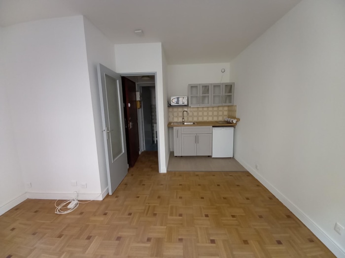 Image 7 sur 18 - Appartement  ·  Location · Lyon (69006) · 1 pièce · 19m²