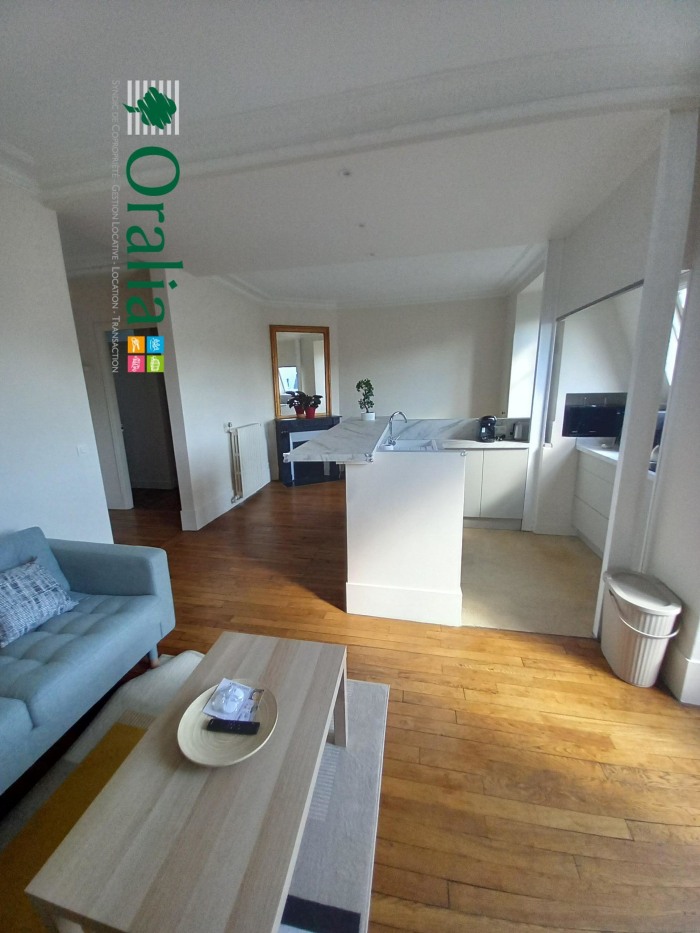 Image 12 sur 22 - Appartement  ·  Location · Paris (75017) · 2 pièces · 49m²