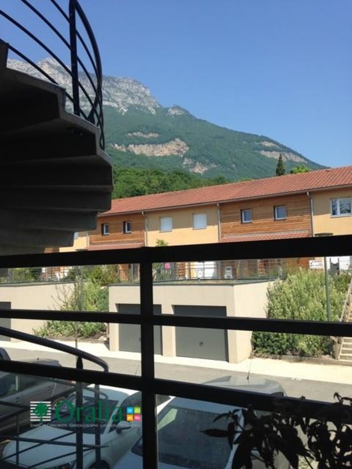 Image 9 sur 10 - Appartement  ·  Location · Claix (38640) · 3 pièces · 64m²
