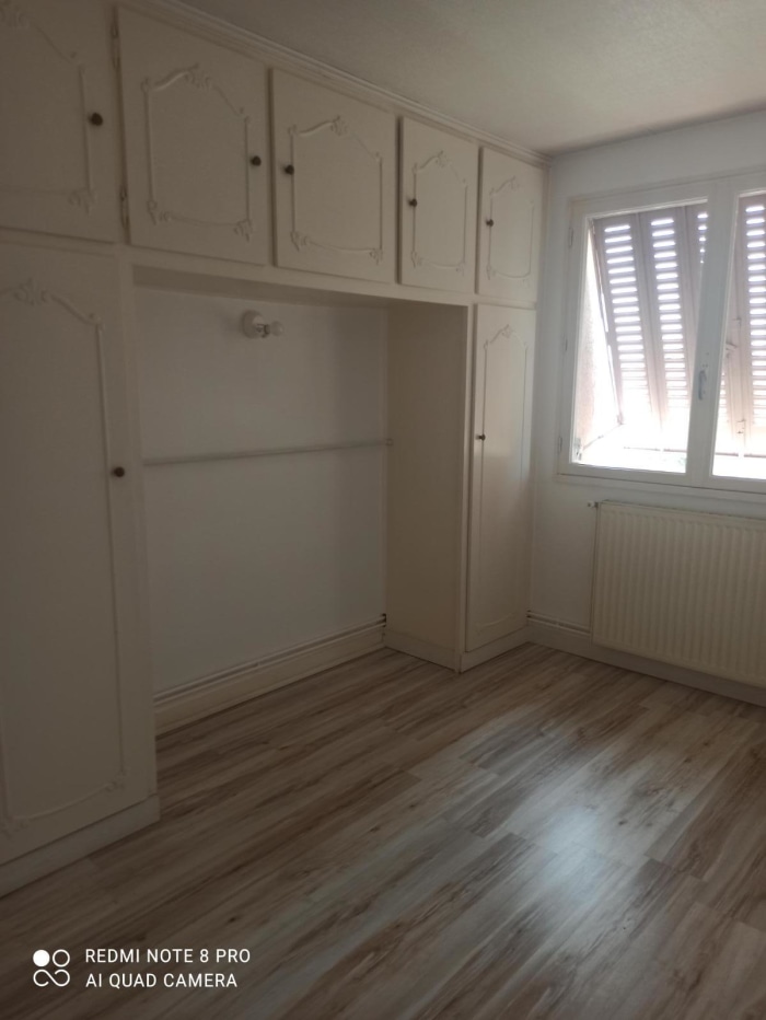 Image 2 sur 11 - Appartement  ·  Location · Villeurbanne (69100) · 3 pièces · 69m²