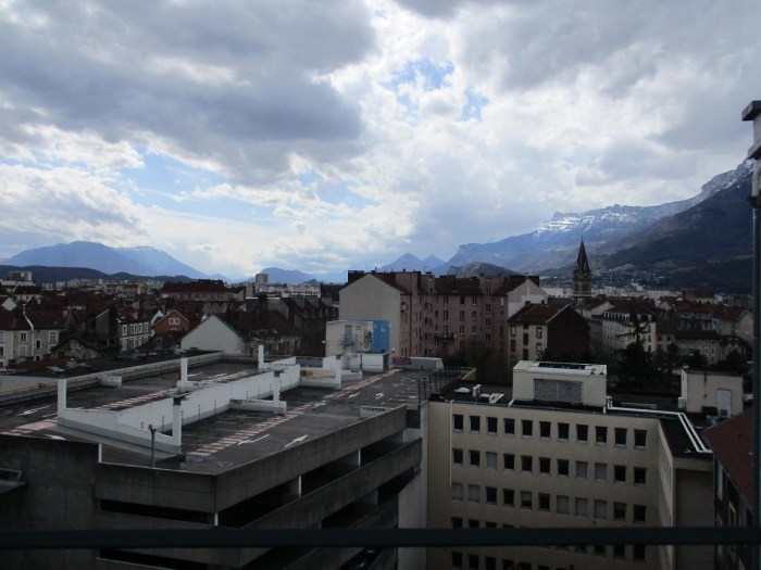Image 5 sur 11 - Appartement  ·  Location · Grenoble (38000) · 3 pièces · 92m²