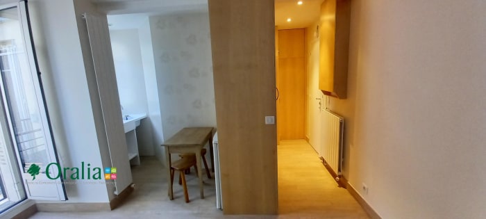 Image 6 sur 12 - Appartement  ·  Location · Paris (75007) · 1 pièce · 21m²