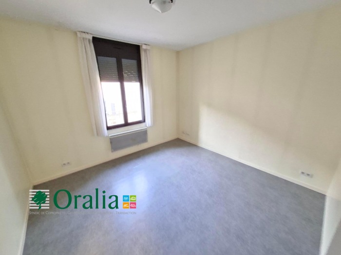 Image 1 sur 6 - Appartement  ·  Location · Grenoble (38000) · 1 pièce · 29m²