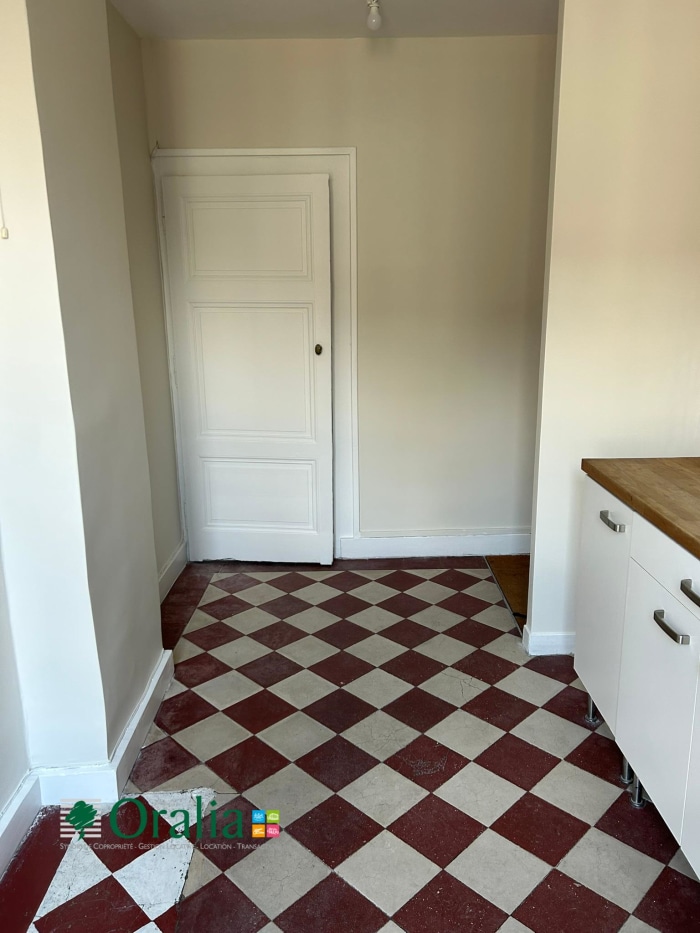 Image 8 sur 13 - Appartement  ·  Location · Lyon (69002) · 1 pièce · 44m²