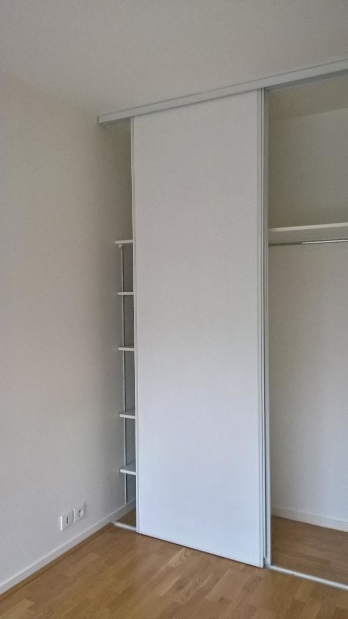 Image 4 sur 7 - Appartement  ·  Location · Paris (75007) · 4 pièces · 75m²