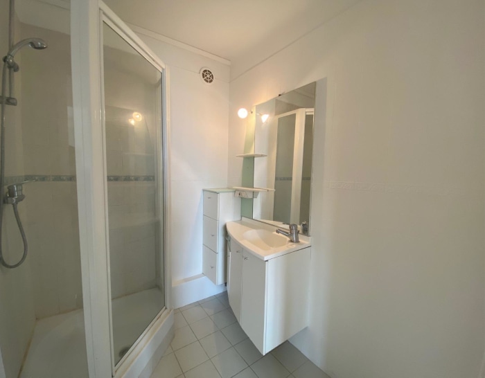 Image 9 sur 10 - Appartement  ·  Location · Villefranche Sur Saone (69400) · 4 pièces · 68m²