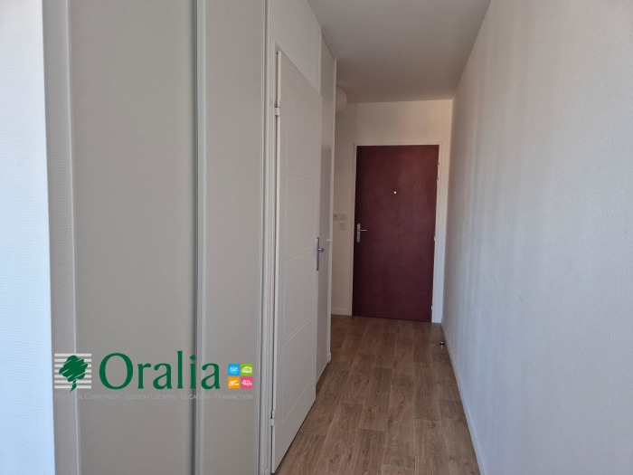 Image 5 sur 9 - Appartement  ·  Location · Dijon (21000) · 1 pièce · 20m²
