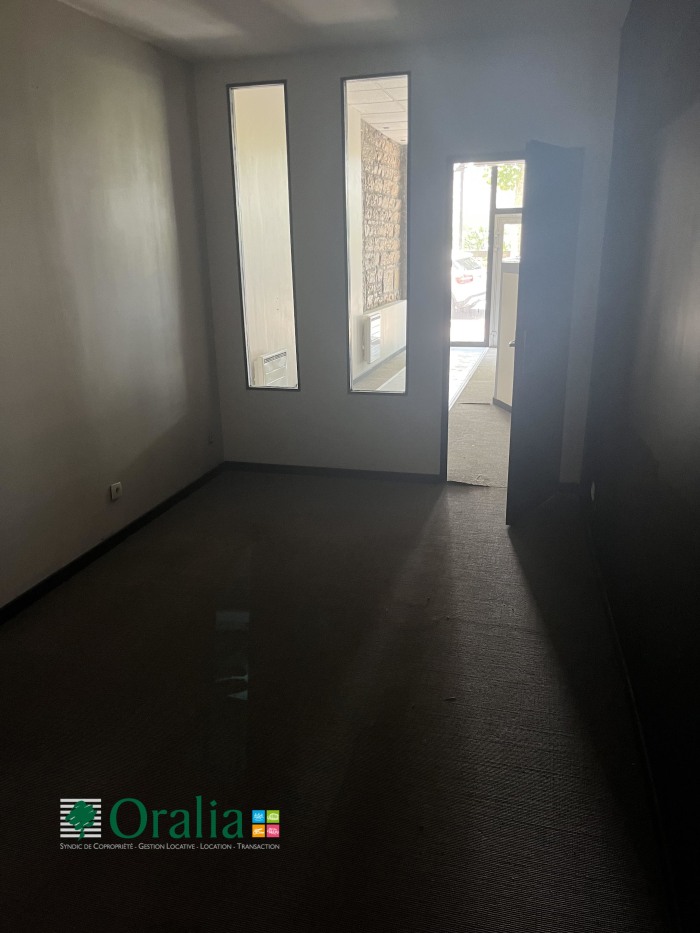 Image 7 sur 7 - Local commercial  ·  Location · Lyon (69003)
