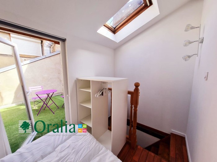 Image 8 sur 11 - Appartement  ·  Location · Dijon (21000) · 1 pièce · 17m²