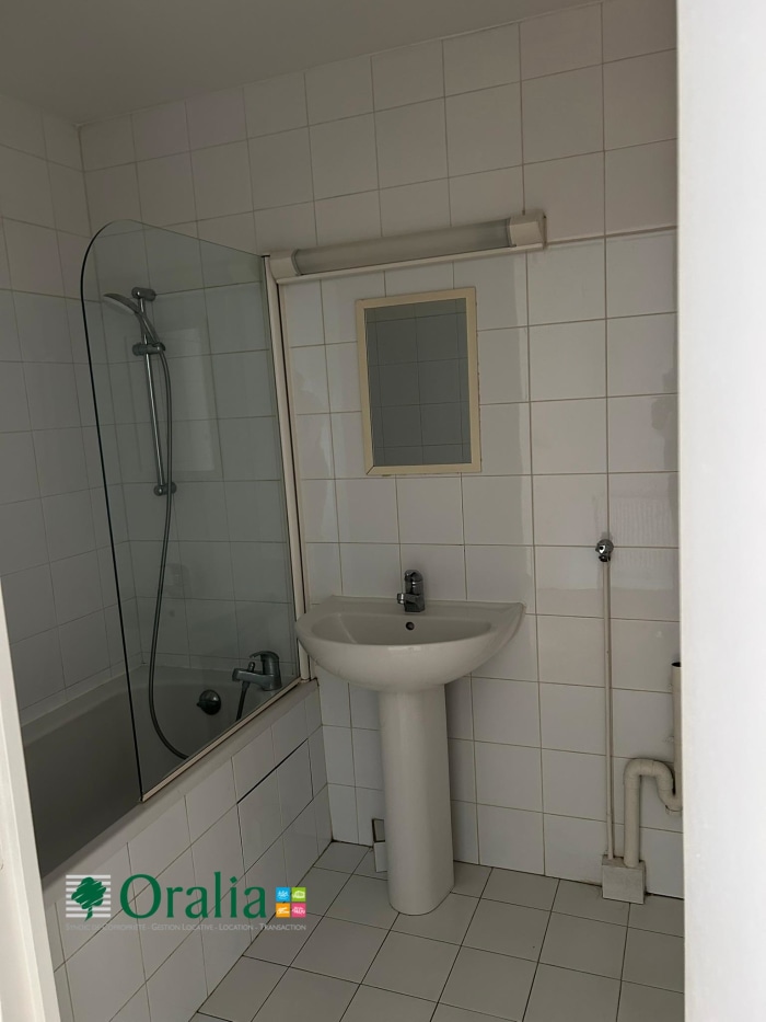 Image 10 sur 10 - Appartement  ·  Location · Lyon (69002) · 1 pièce · 37m²