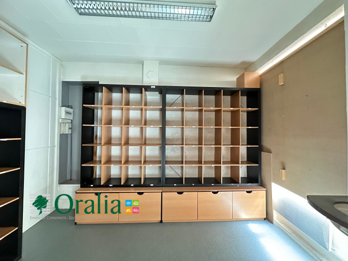 Image 5 sur 9 - Local commercial  ·  Location · Villefranche Sur Saone (69400) · 36m²