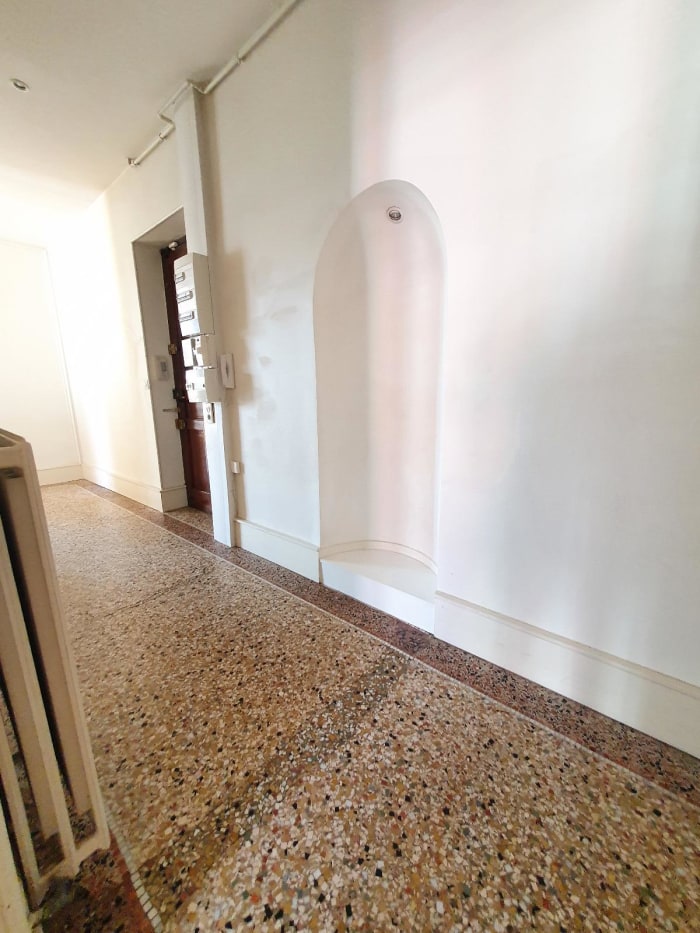 Image 14 sur 26 - Appartement  ·  Location · Grenoble (38000) · 4 pièces · 138m²