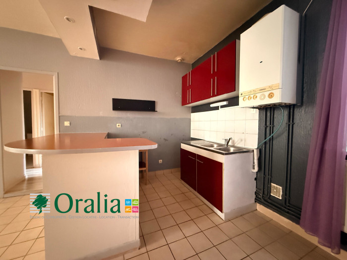 Image 2 sur 6 - Appartement  ·  Location · Tarare (69170) · 3 pièces · 67m²