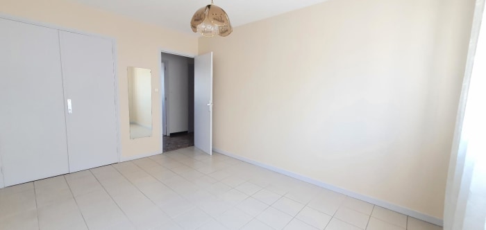 Image 16 sur 18 - Appartement  ·  Location · Fontaine (38600) · 4 pièces · 90m²