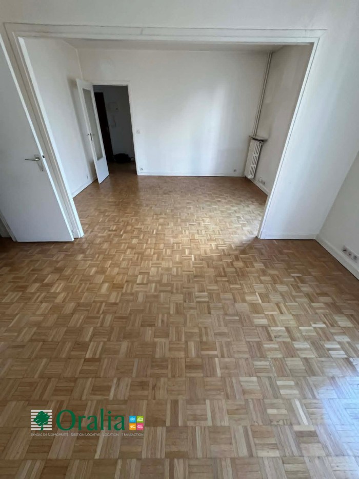 Image 4 sur 13 - Appartement  ·  Location · Paris (75004) · 2 pièces · 45m²
