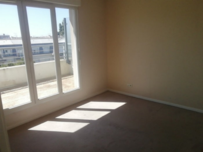 Image 4 sur 6 - Appartement  ·  Location · Corbeil Essonnes (91100) · 2 pièces · 38m²