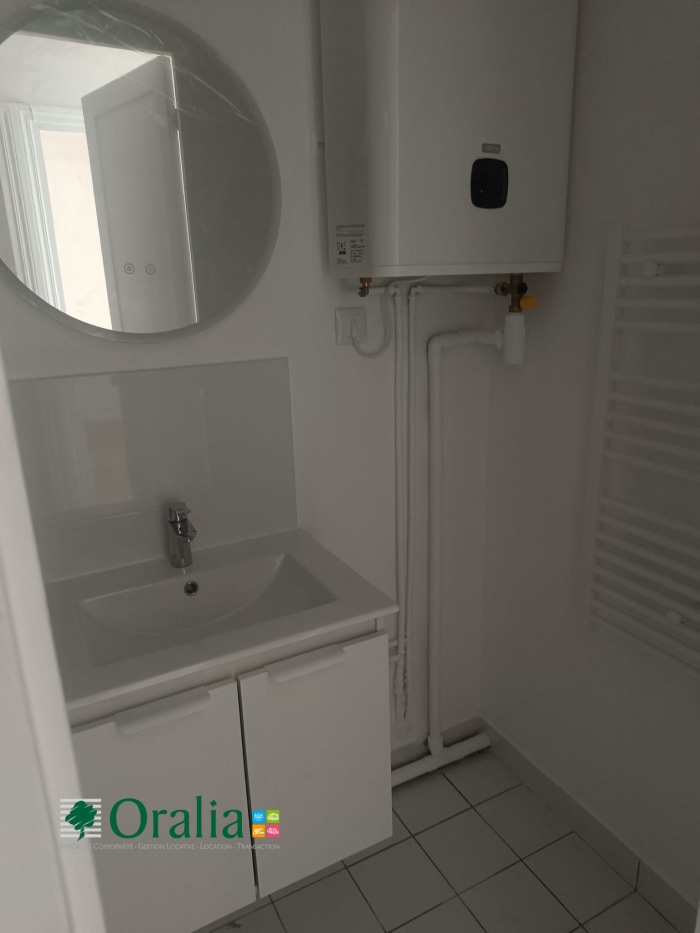 Image 6 sur 6 - Appartement  ·  Location · Paris (75016) · 2 pièces · 32m²