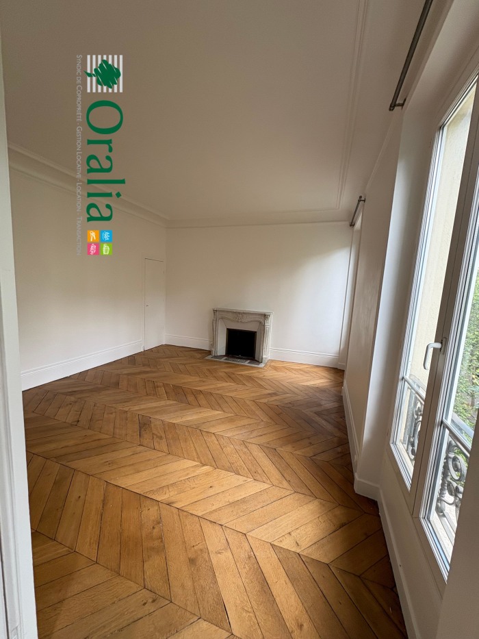 Image 3 sur 15 - Appartement  ·  Location · Paris (75007) · 4 pièces · 93m²