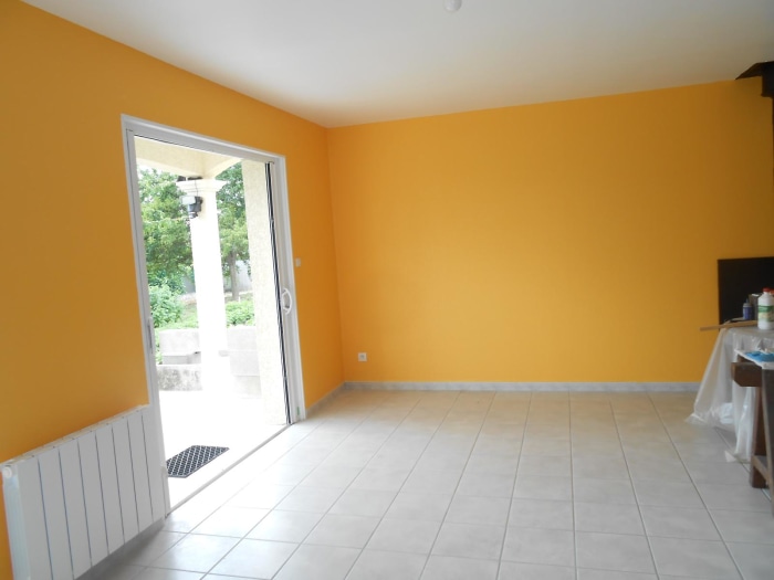 Image 2 sur 5 - Maison  ·  Location · Grigny (69520) · 4 pièces · 91m²