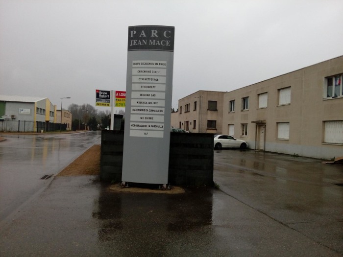 Image 5 sur 5 - Local commercial  ·  Location · Saint Symphorien D'ozon (69360)