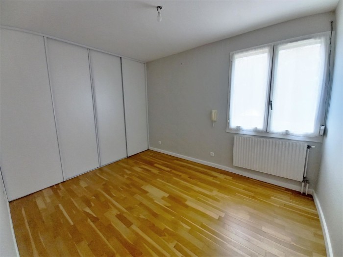 Image 4 sur 10 - Appartement  ·  Location · Villeurbanne (69100) · 2 pièces · 47m²