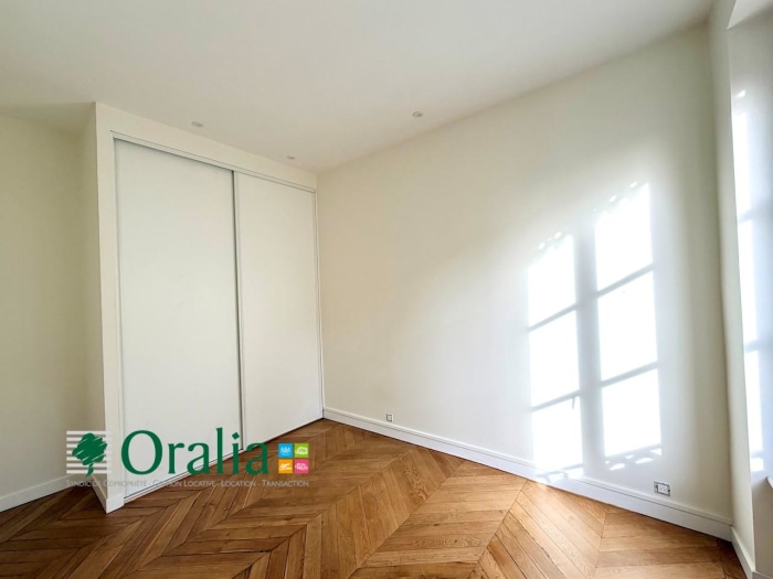 Image 9 sur 10 - Appartement  ·  Location · Lyon (69002) · 2 pièces · 59m²