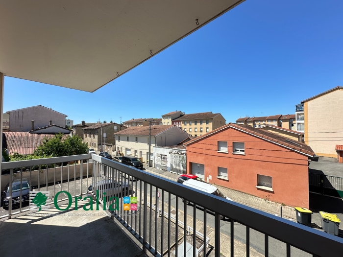 Image 5 sur 9 - Appartement  ·  Location · Villefranche Sur Saone (69400) · 2 pièces · 43m²