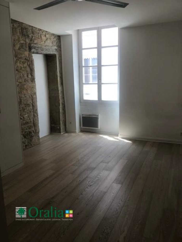 Image 12 sur 12 - Appartement  ·  Location · Lyon (69001) · 3 pièces · 88m²