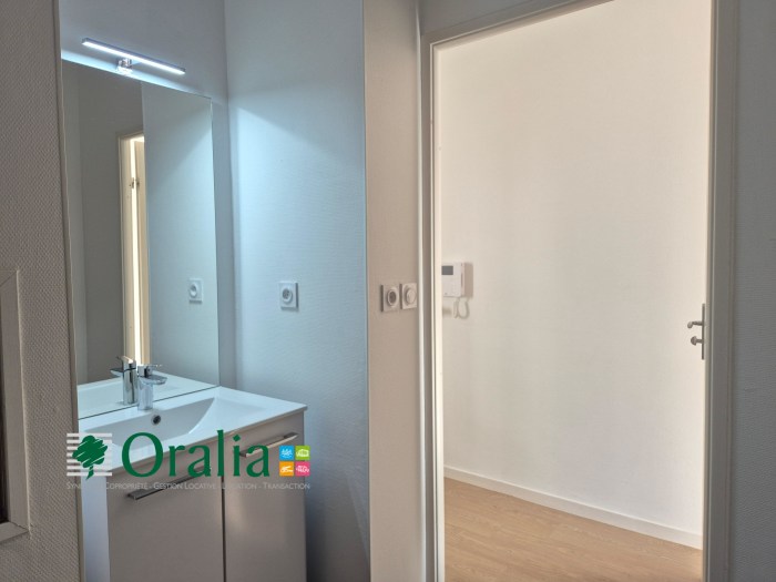 Image 9 sur 13 - Appartement  ·  Location · Dijon (21000) · 1 pièce · 24m²