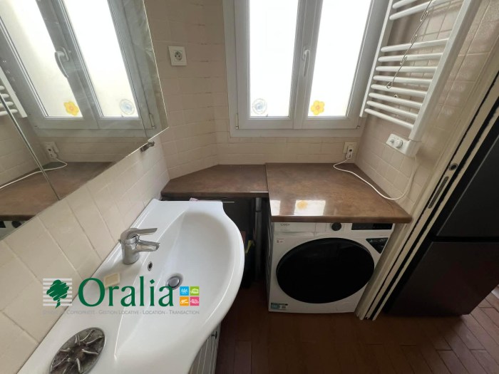 Image 11 sur 16 - Appartement  ·  Location · Paris (75017) · 2 pièces · 41m²