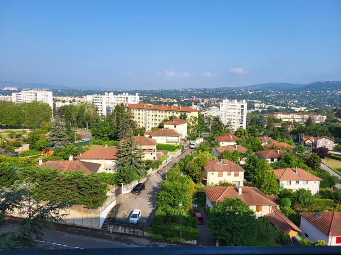 Image 2 sur 7 - Appartement  ·  Location · Caluire (69300) · 2 pièces · 43m²