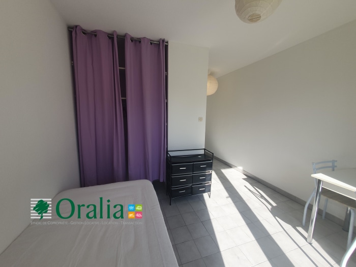 Image 7 sur 10 - Appartement  ·  Location · Grenoble (38100) · 1 pièce · 16m²